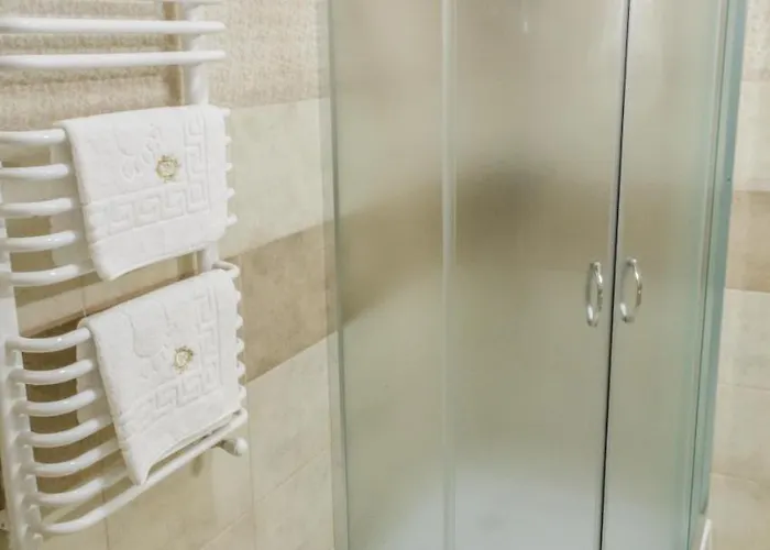 Hostynnyy Dvir Stryi