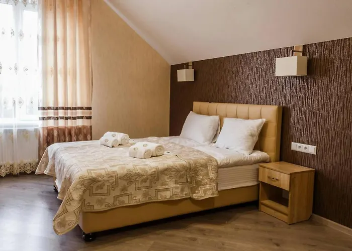 Hostynnyy Dvir Hotel Stryi